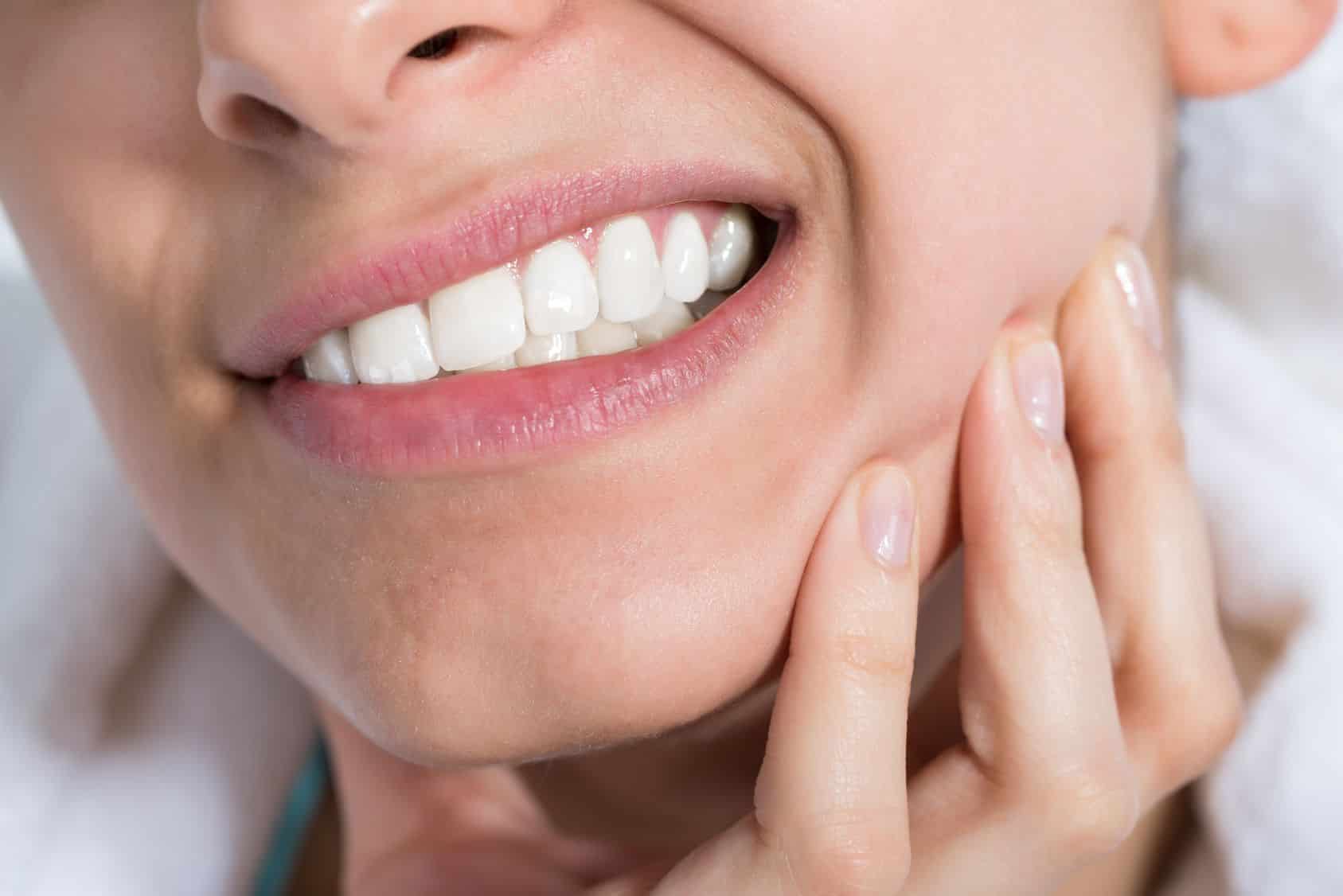 Les Remèdes Efficaces Face à La Rage De Dents - 123 Docteur